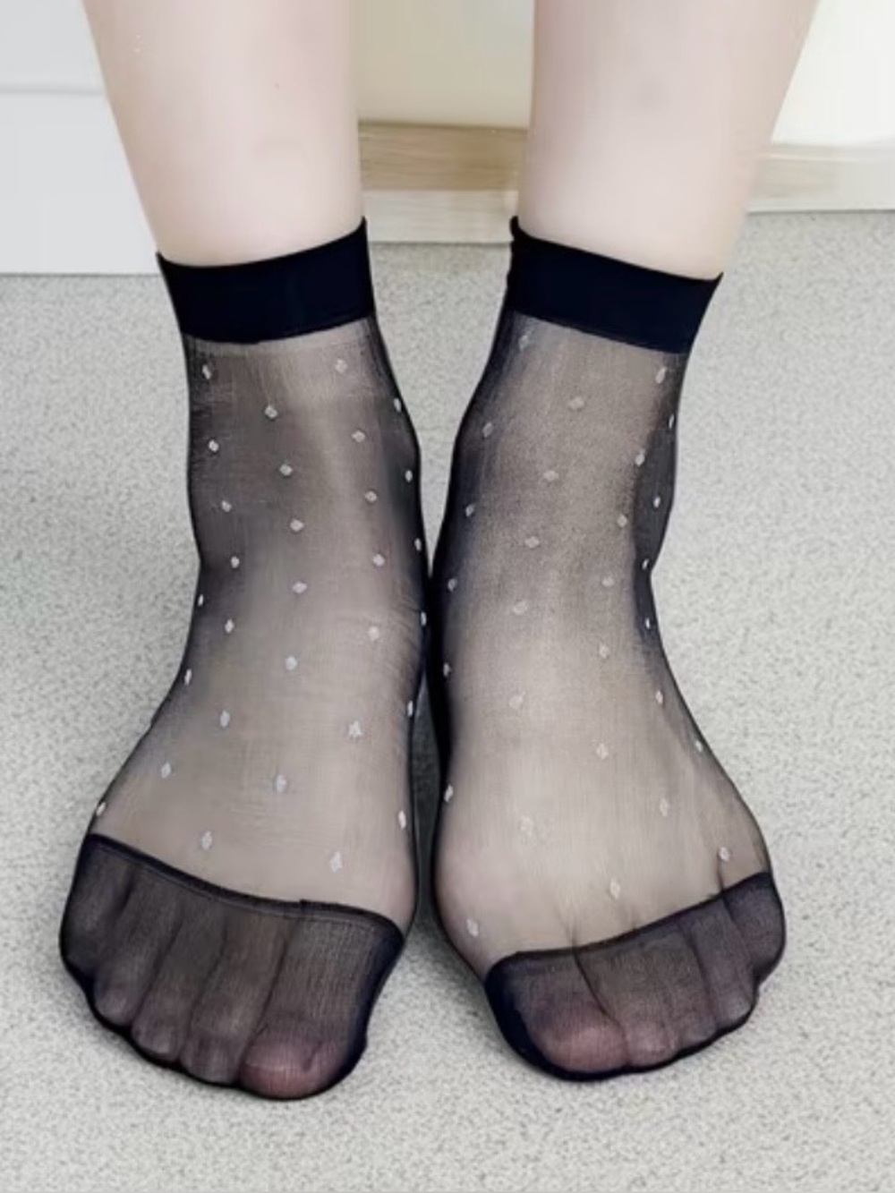 2 Pair Sheer Polka Dot Ankle Socks